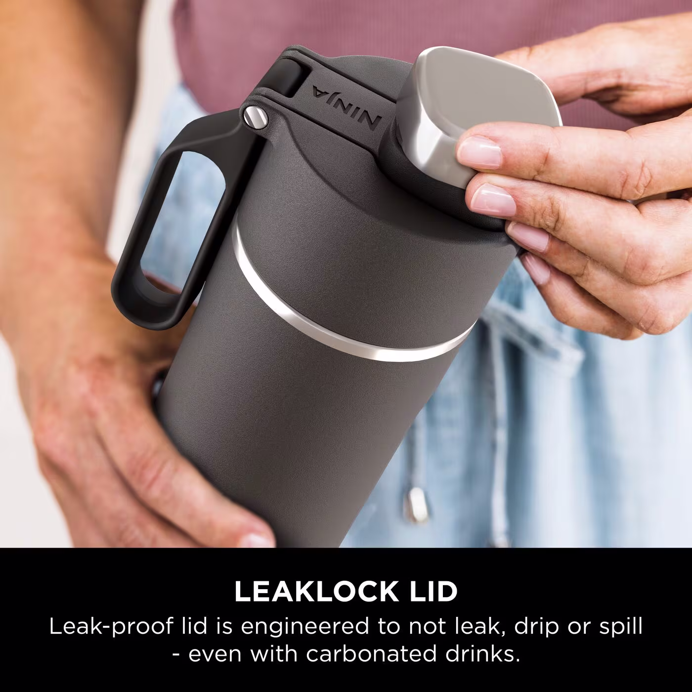 Ninja Thirsti 700 ml Travel Bottle – Black DW2401EUUKBK