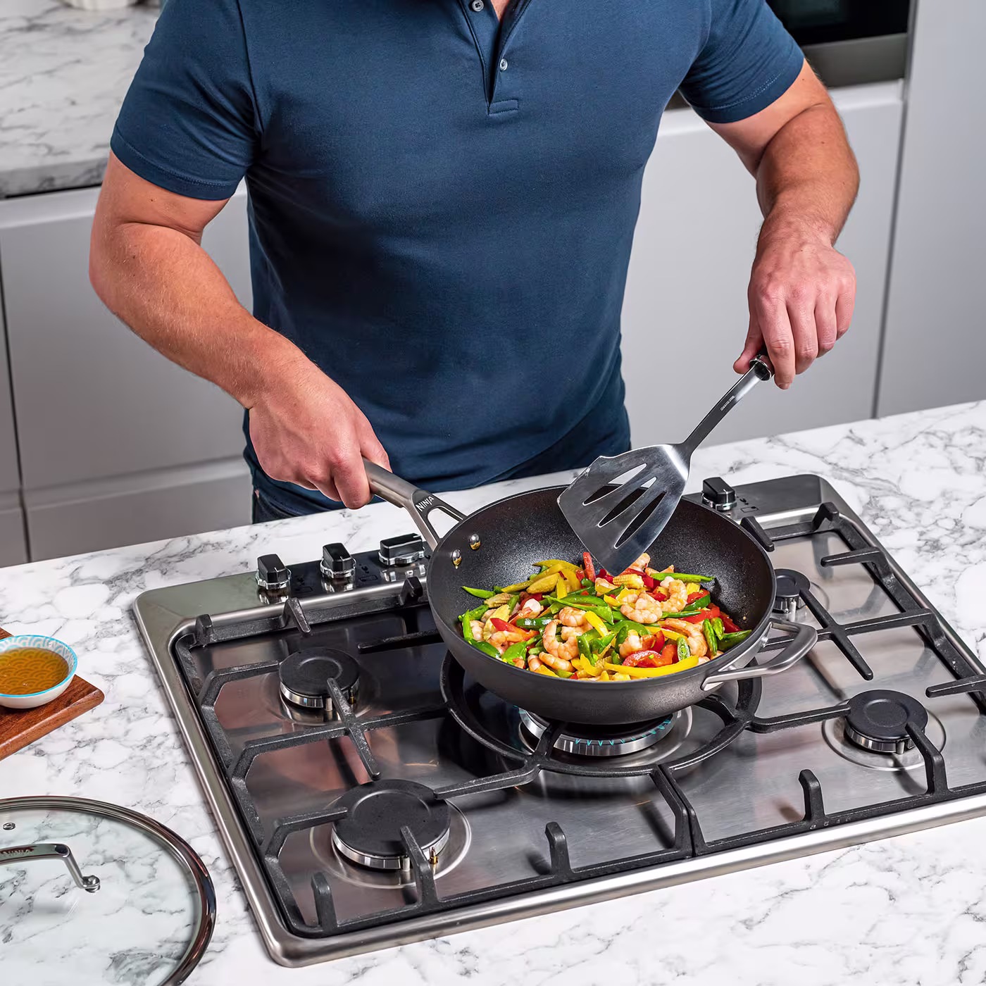 Ninja ZEROSTICK 28cm Wok with Lid C30928UK