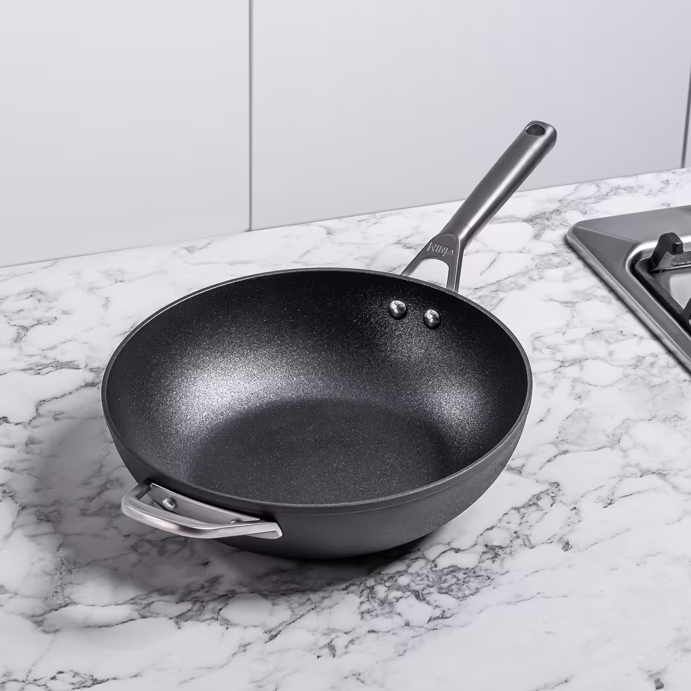 Ninja ZEROSTICK 28cm Wok with Lid C30928UK