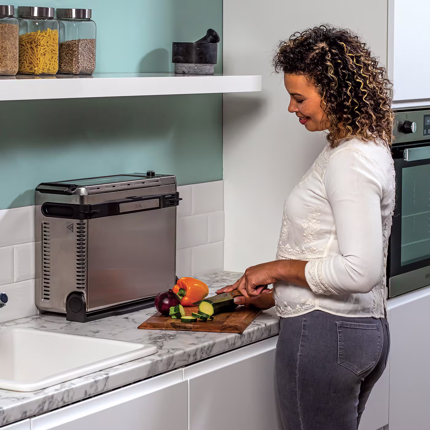 Ninja Foodi 8-in-1 Flip Mini Oven SP101UK