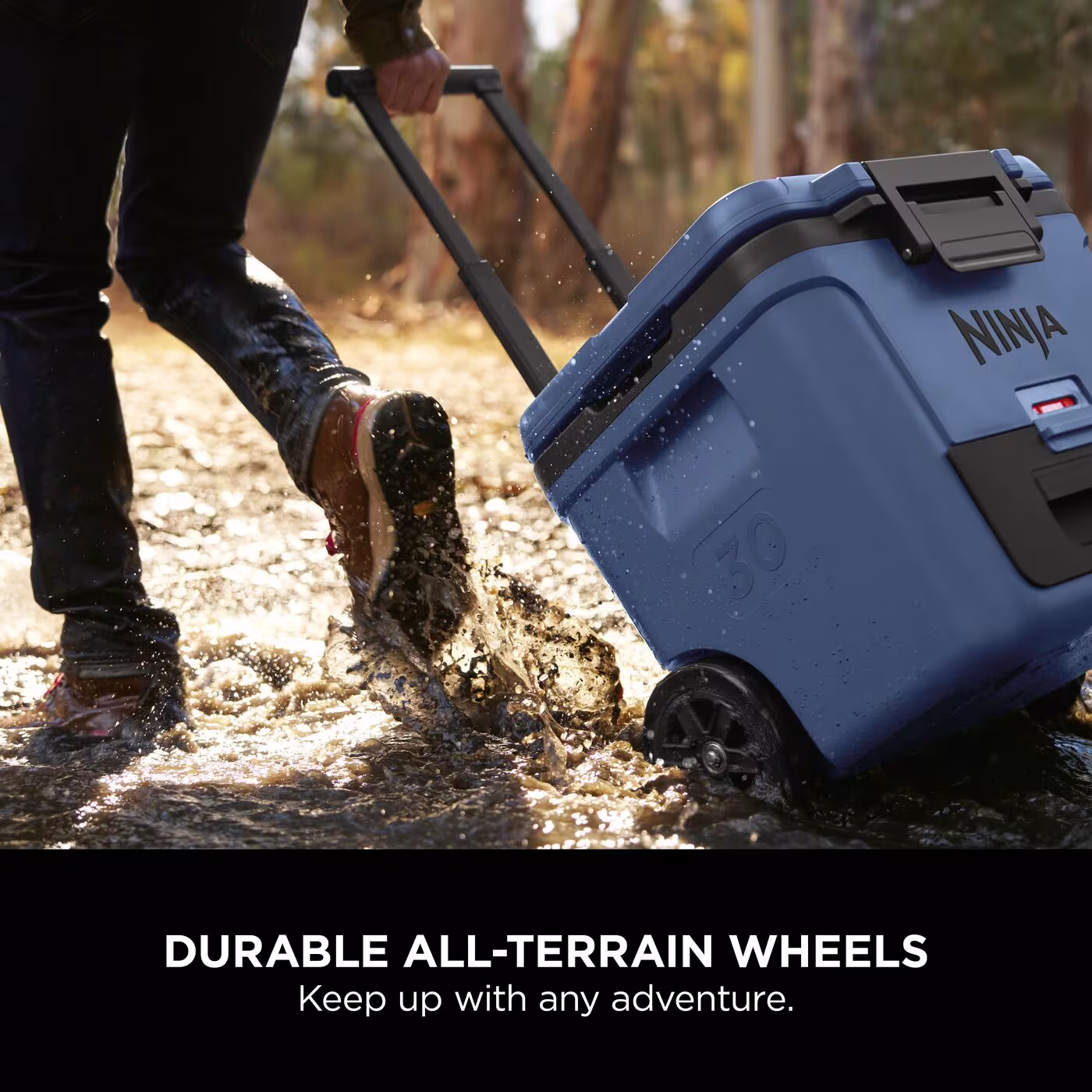 Ninja FrostVault 30QT/28L Wheeled Cooler with Dry Zone, Lakeshore Blue FB230UKBL