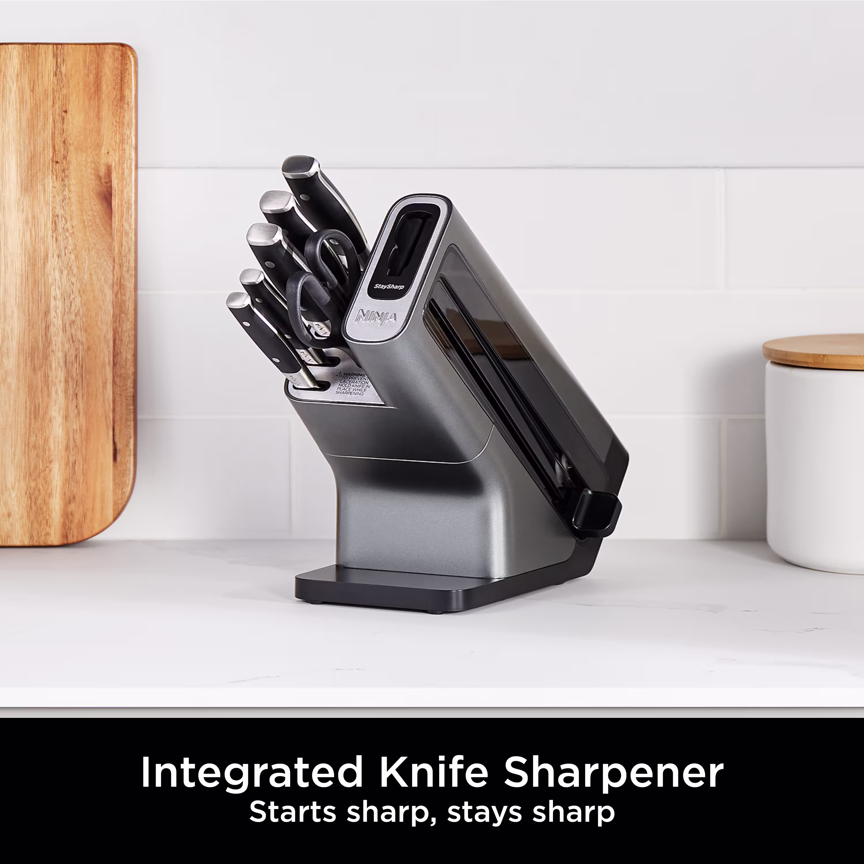 Ninja Foodi StaySharp Knife Block with Integrated Sharpener 6-Piece Set [K32006UK]
