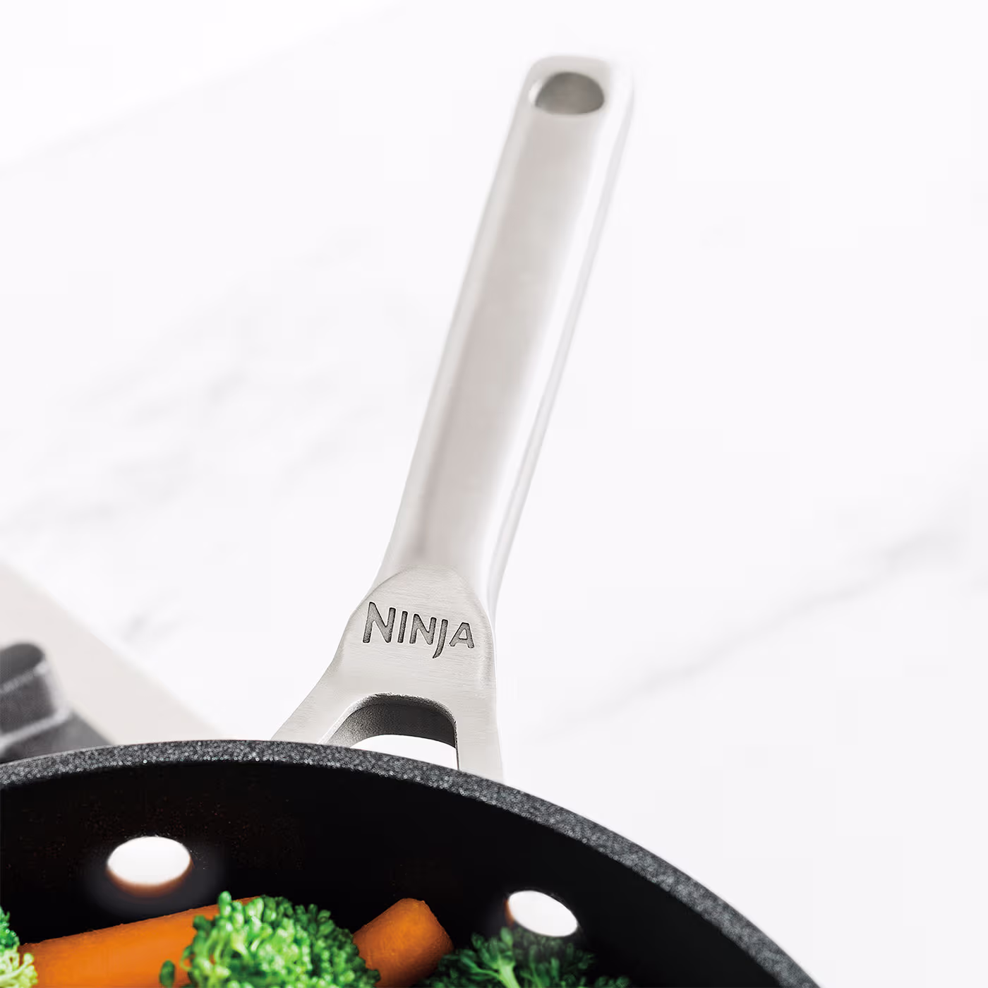Ninja ZEROSTICK Stackable 2-Piece Frying Pan Set (20cm/26cm) – C52000UK
