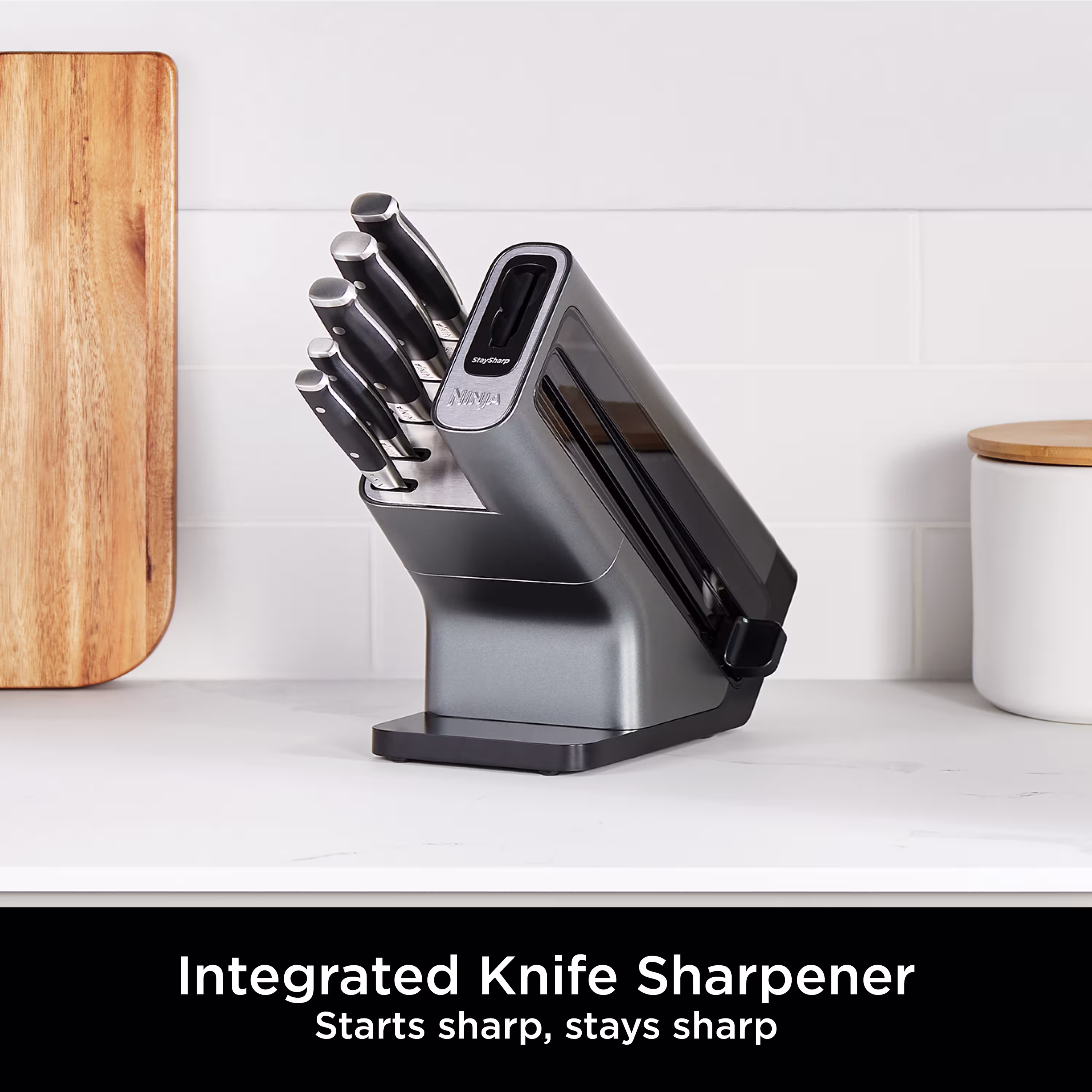 Ninja Foodi StaySharp Knife Block with Integrated Sharpener – 5-Piece Set [K32005UK]