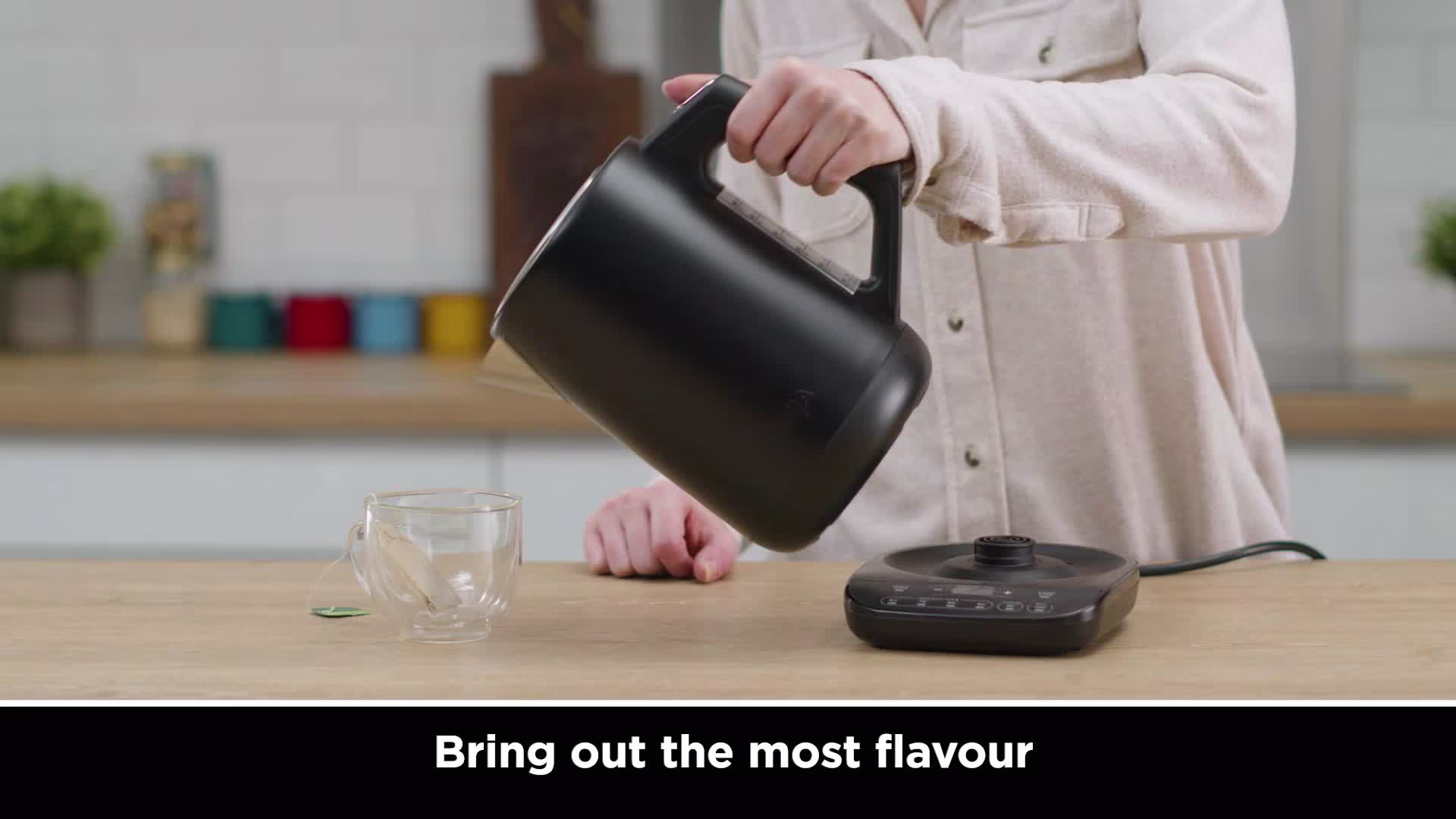 Ninja Black Perfect Temperature Kettle, Rapid Boil – KT200UK