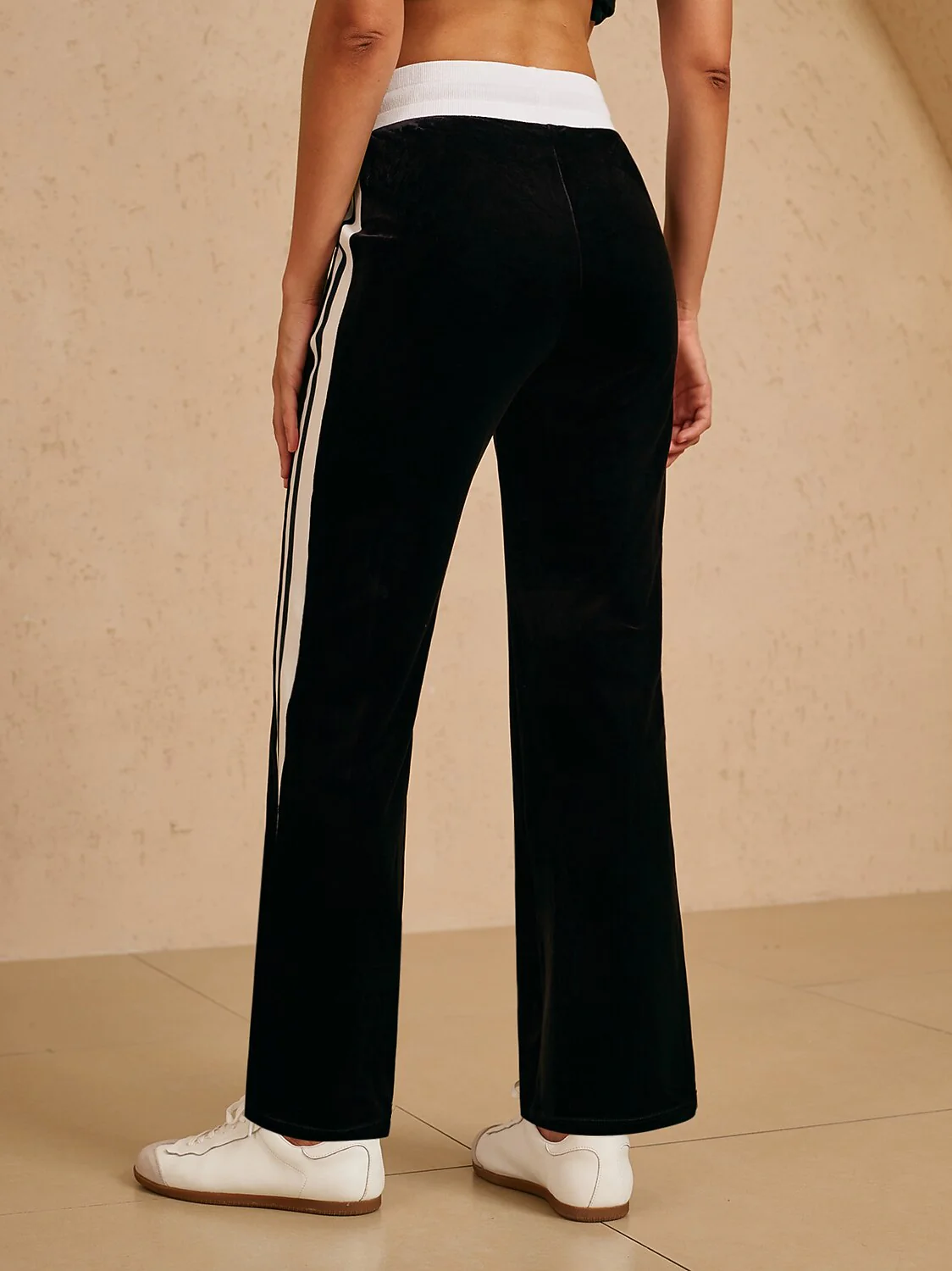 UltraSoft Velvet 40 Inch Stretch Drawstring Wide Leg Pants