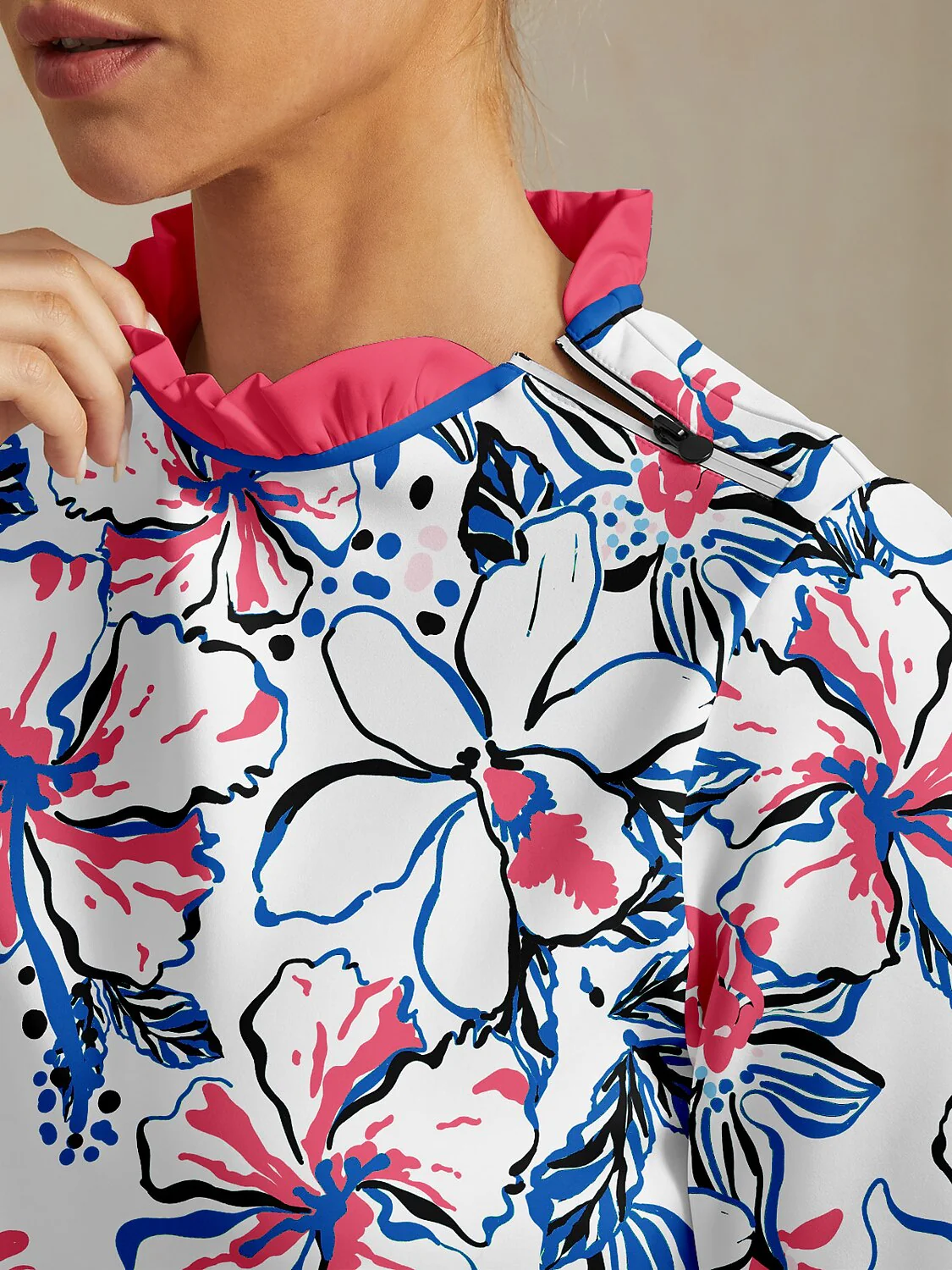 Botanical Energy Ruffle Collar Golf Sweatshirt