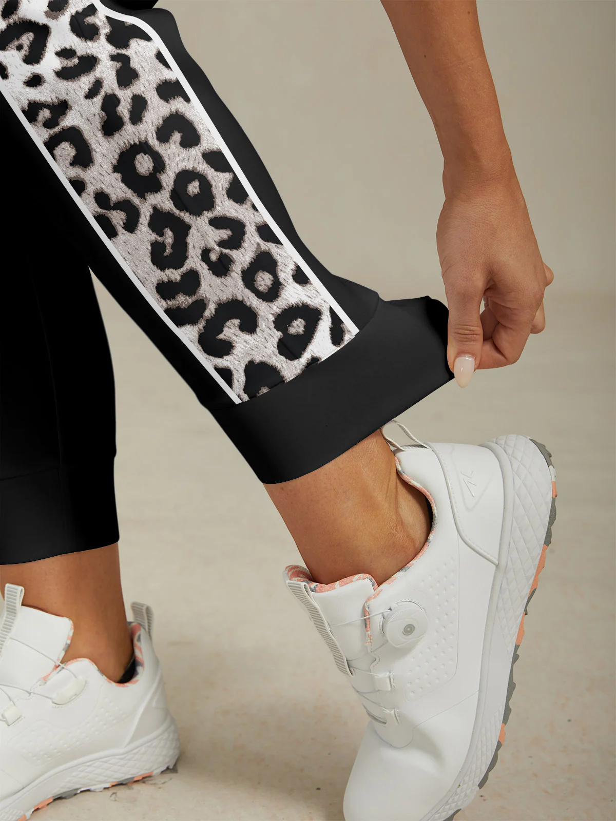 Wildlife Party 26.5 Inch Drawstring Ankle Pants