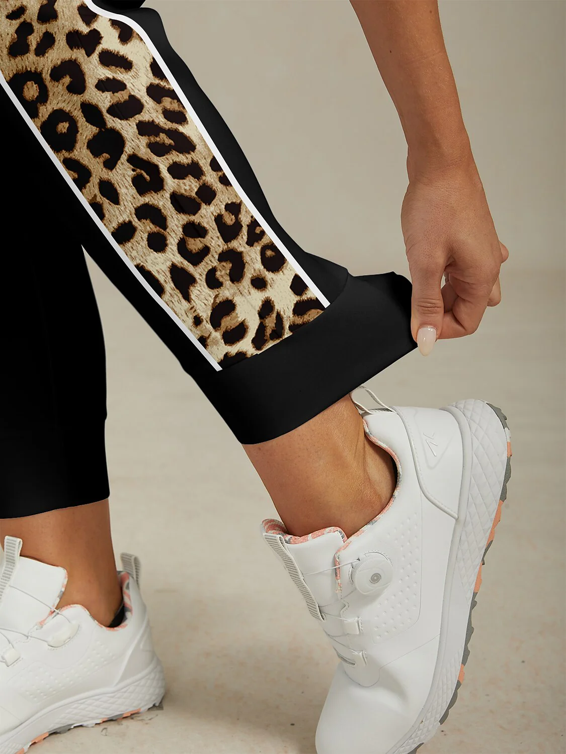 Wildlife Party 26.5 Inch Drawstring Ankle Pants