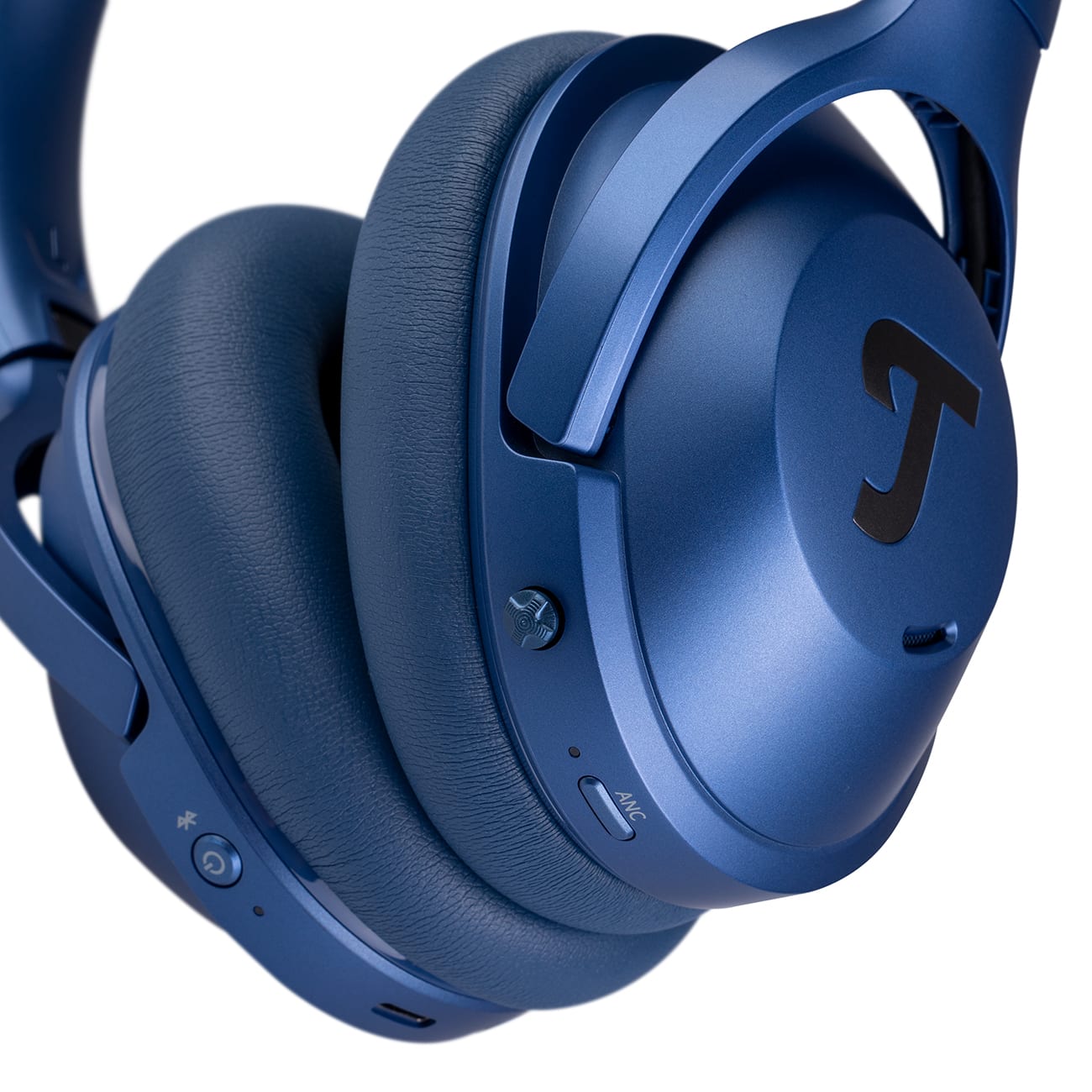 REAL BLUE NC 3 + FeinTech Bluetooth Audio System Enjoy movies with headphones