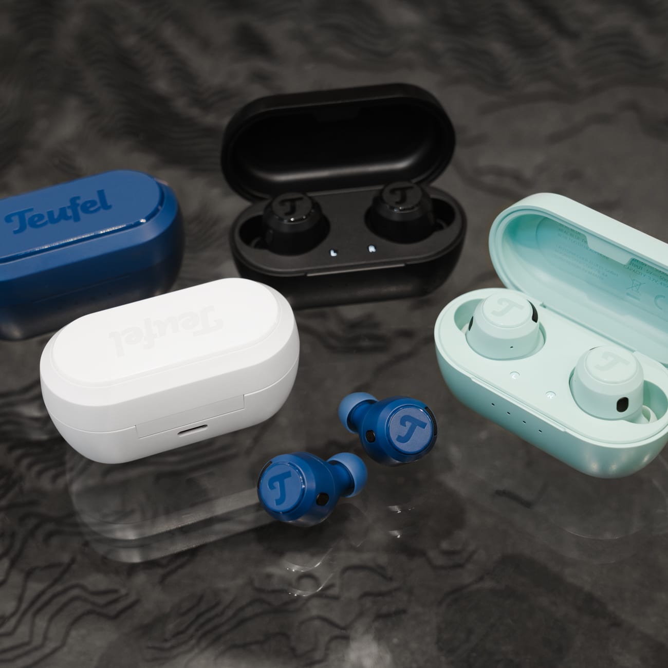 REAL BLUE TWS 3 Keep your sound in focus.