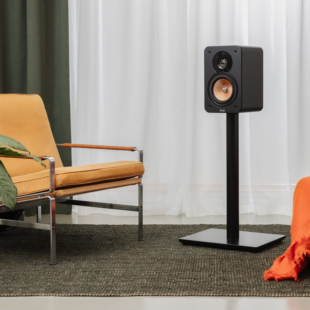 ULTIMA 20 Surround + Yamaha RX-V4A 