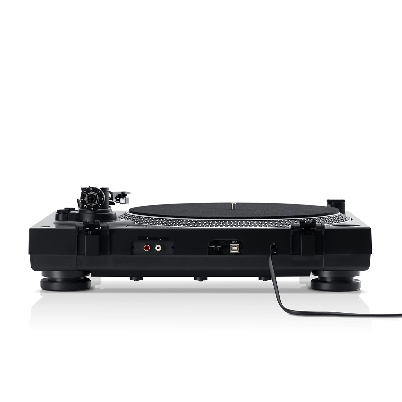 THEATER 500 KOMBO 2 VINYL 250 A good KOMBO: two THEATER 500 speakers, a reciever, and a record player