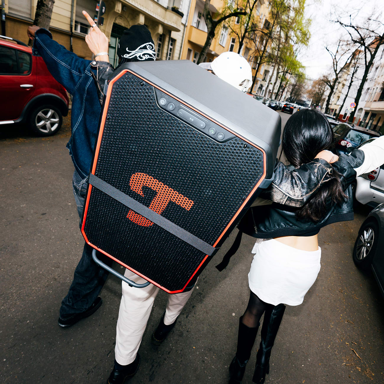 ROCKSTER NEO + Shure PGA58 Wild times redefined