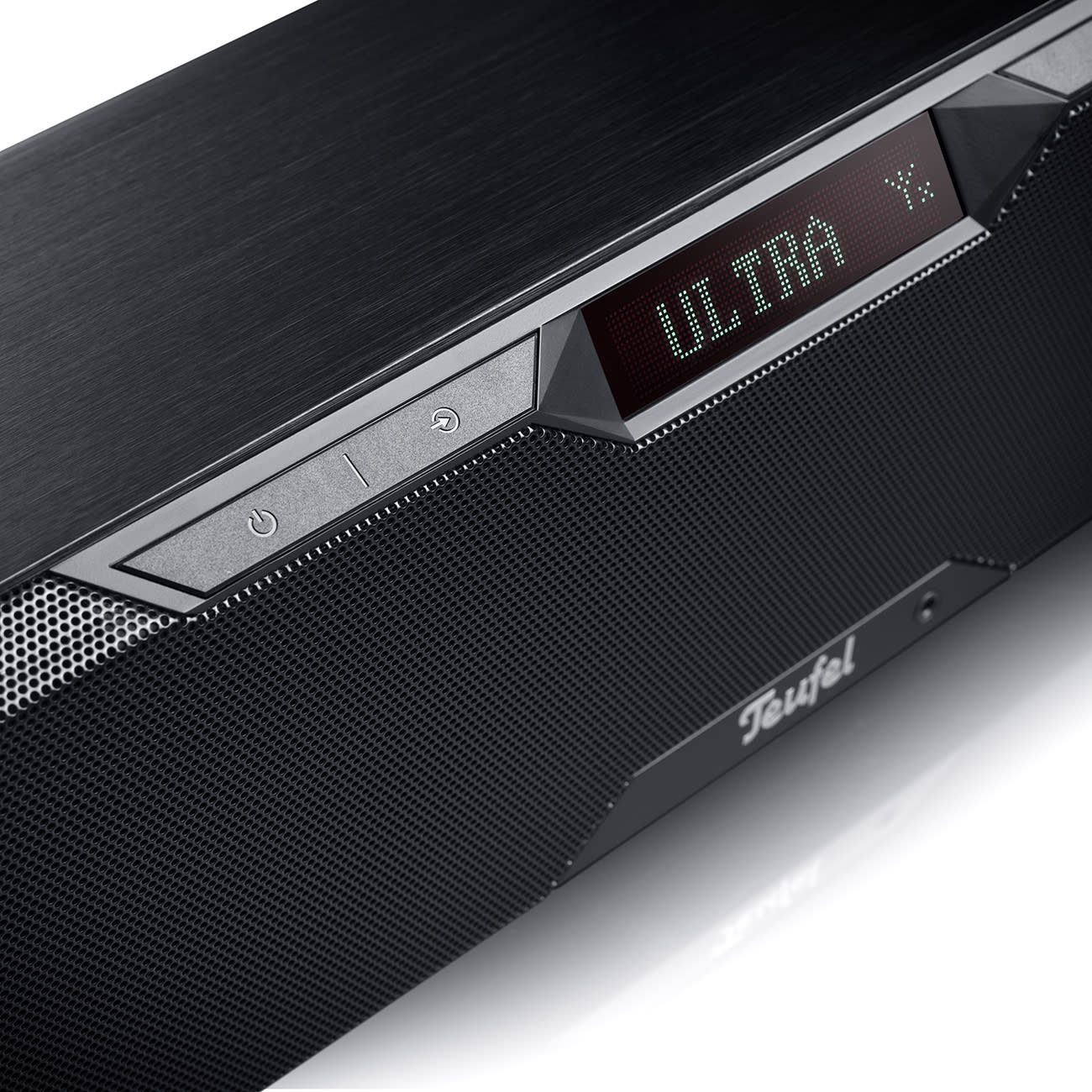 CINEBAR PRO For the biggest movie fans