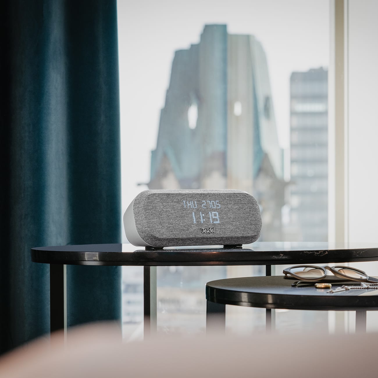 RADIO ONE Waking up never sounded so good