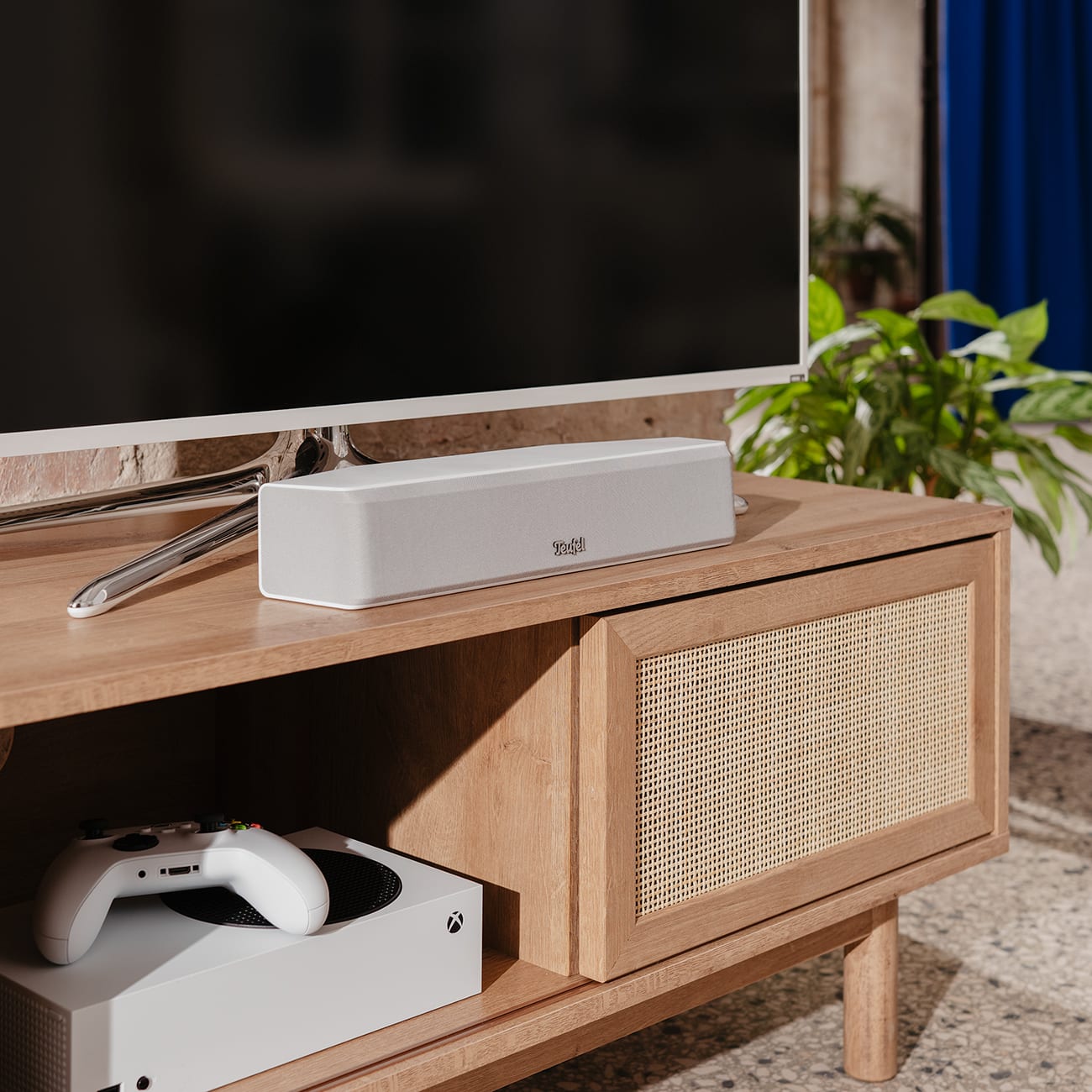 CINEBAR ONE Up your sound