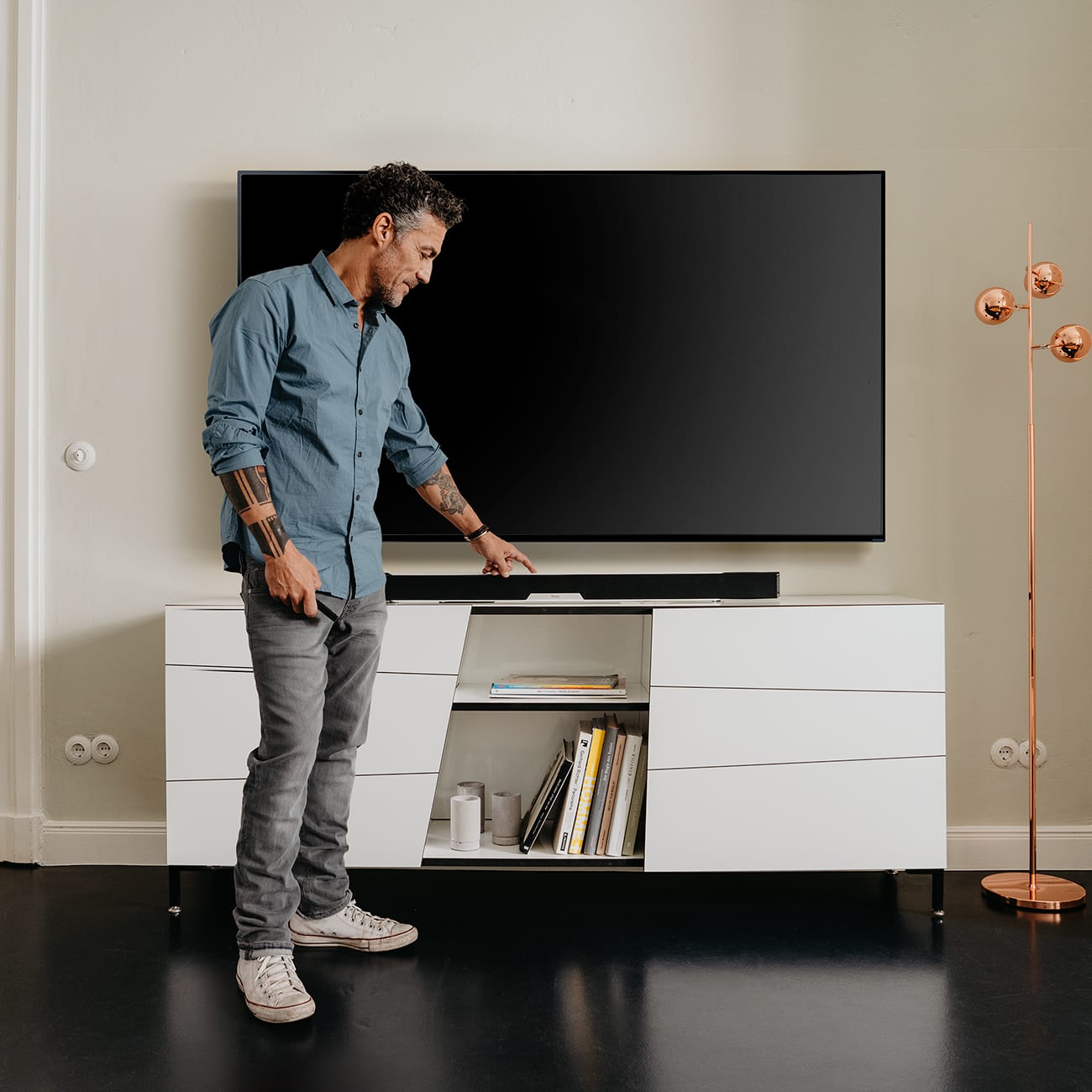 CINEBAR LUX Surround 