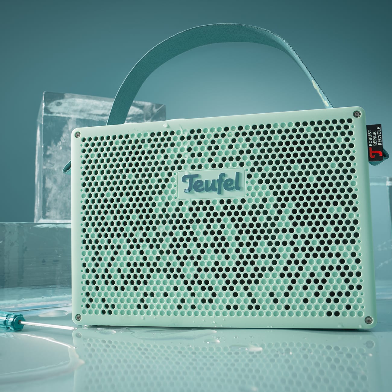 MYND A new generation of speaker