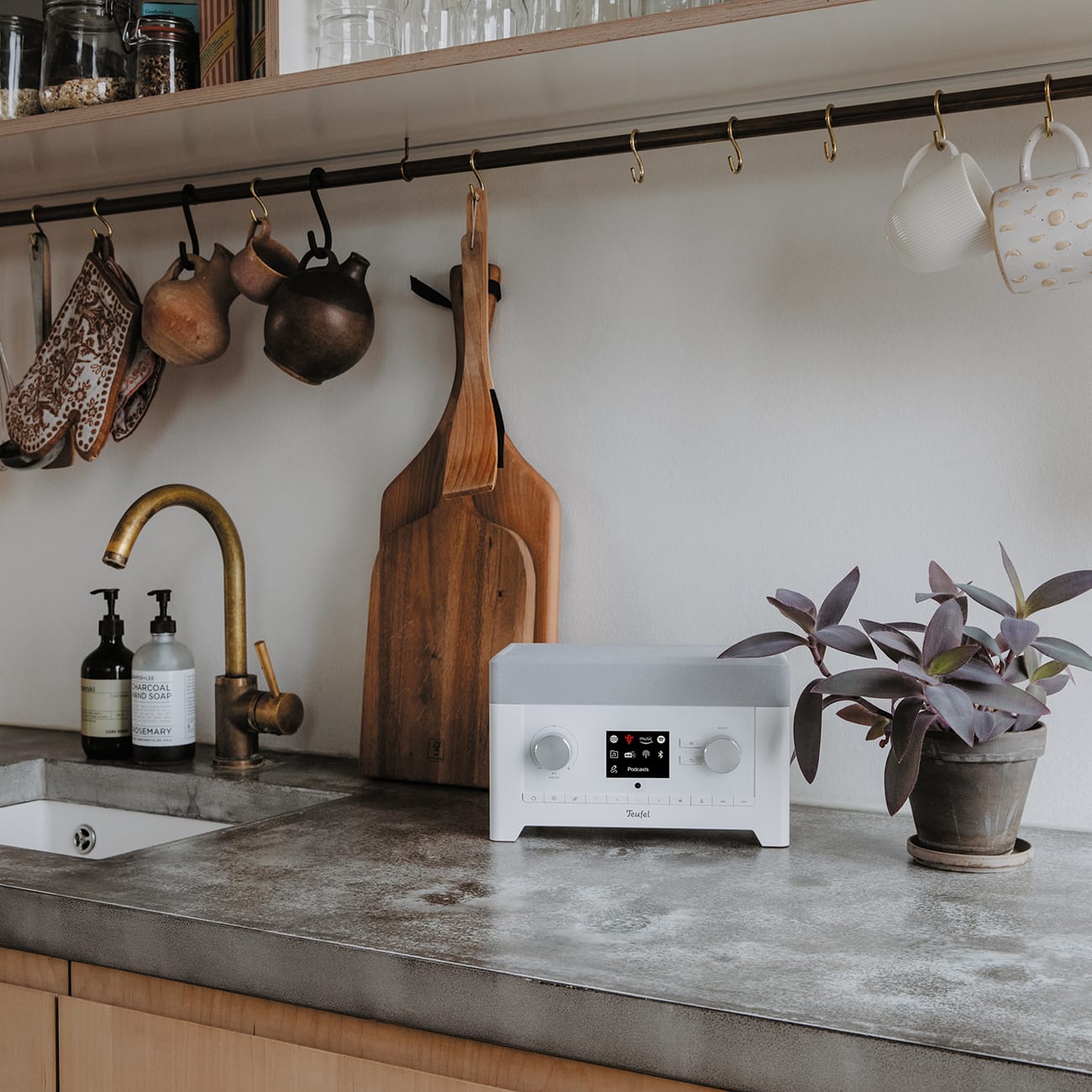 RADIO 3SIXTY Unleash the sound revolution