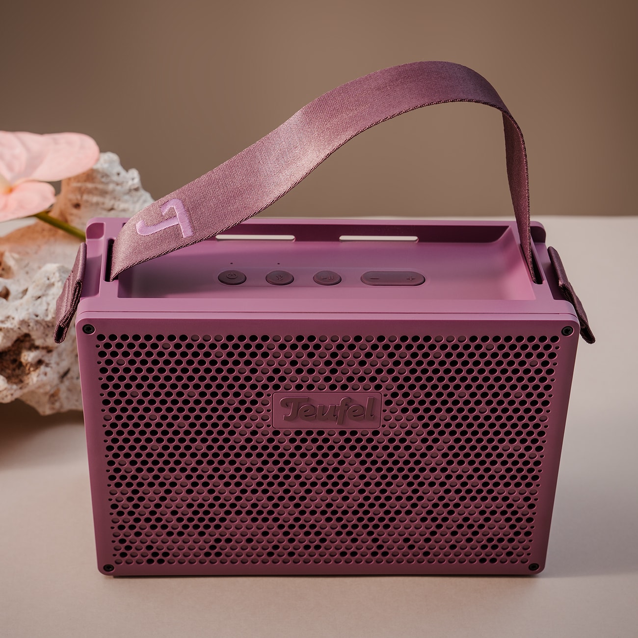 MYND A new generation of speaker