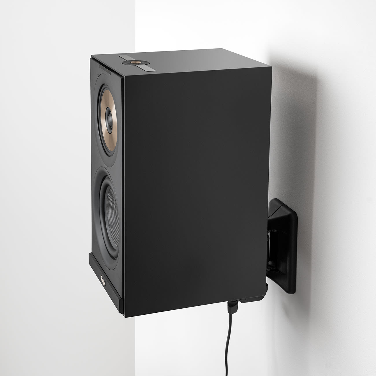 K&M AC 8500 SM wall mount (pair)