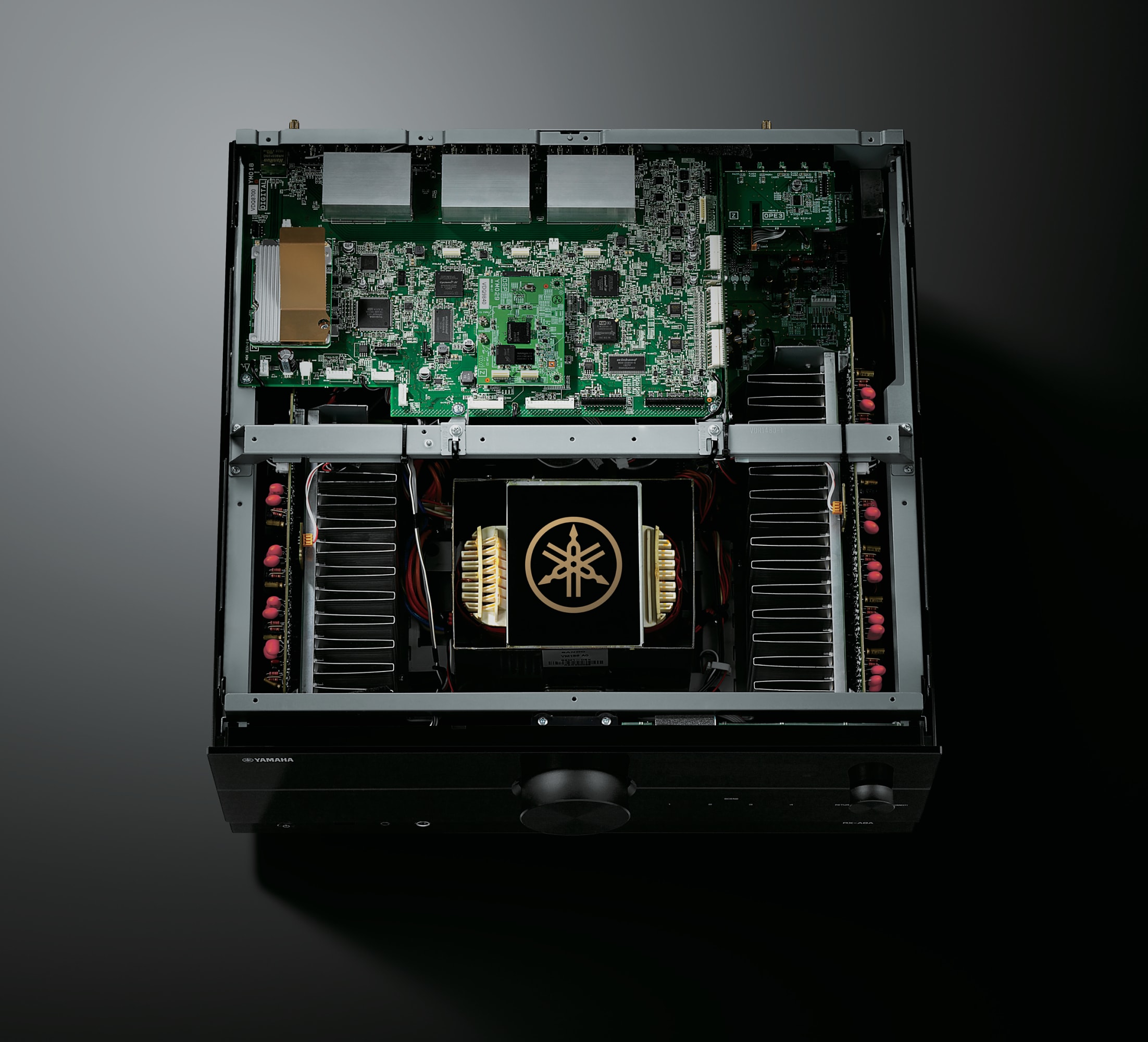 Yamaha RX-A8A Cinematic sound, no compromises