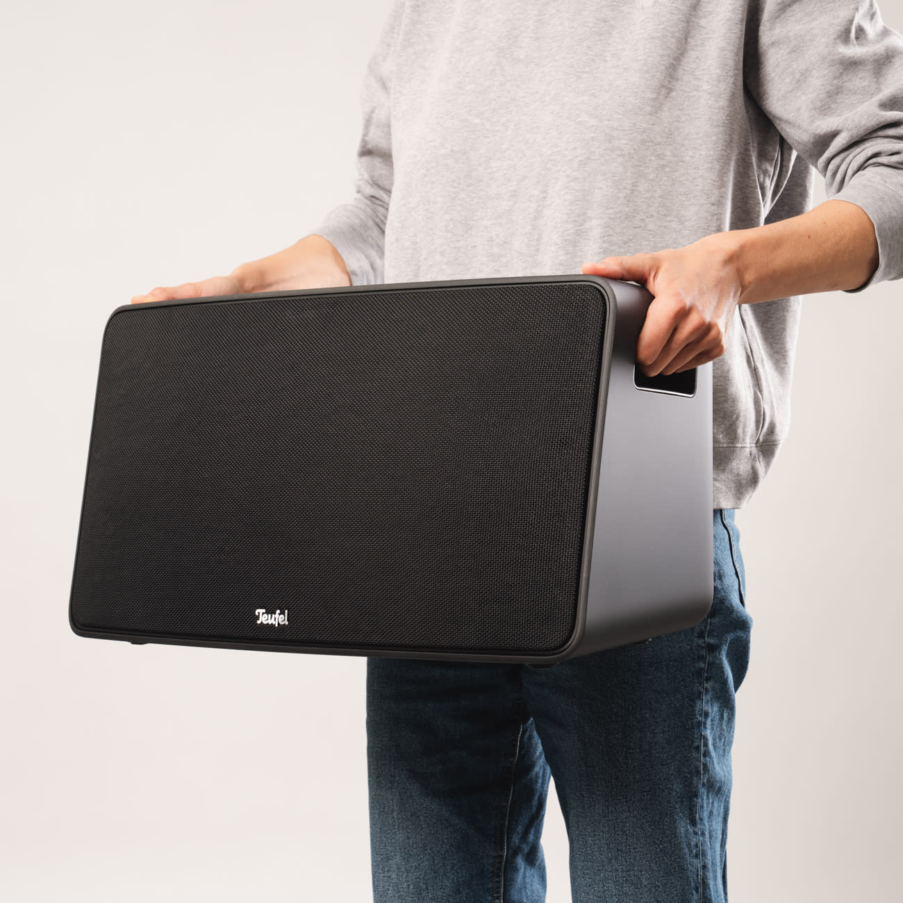 MOTIV® XL More than a speaker – it's a whole orchestra