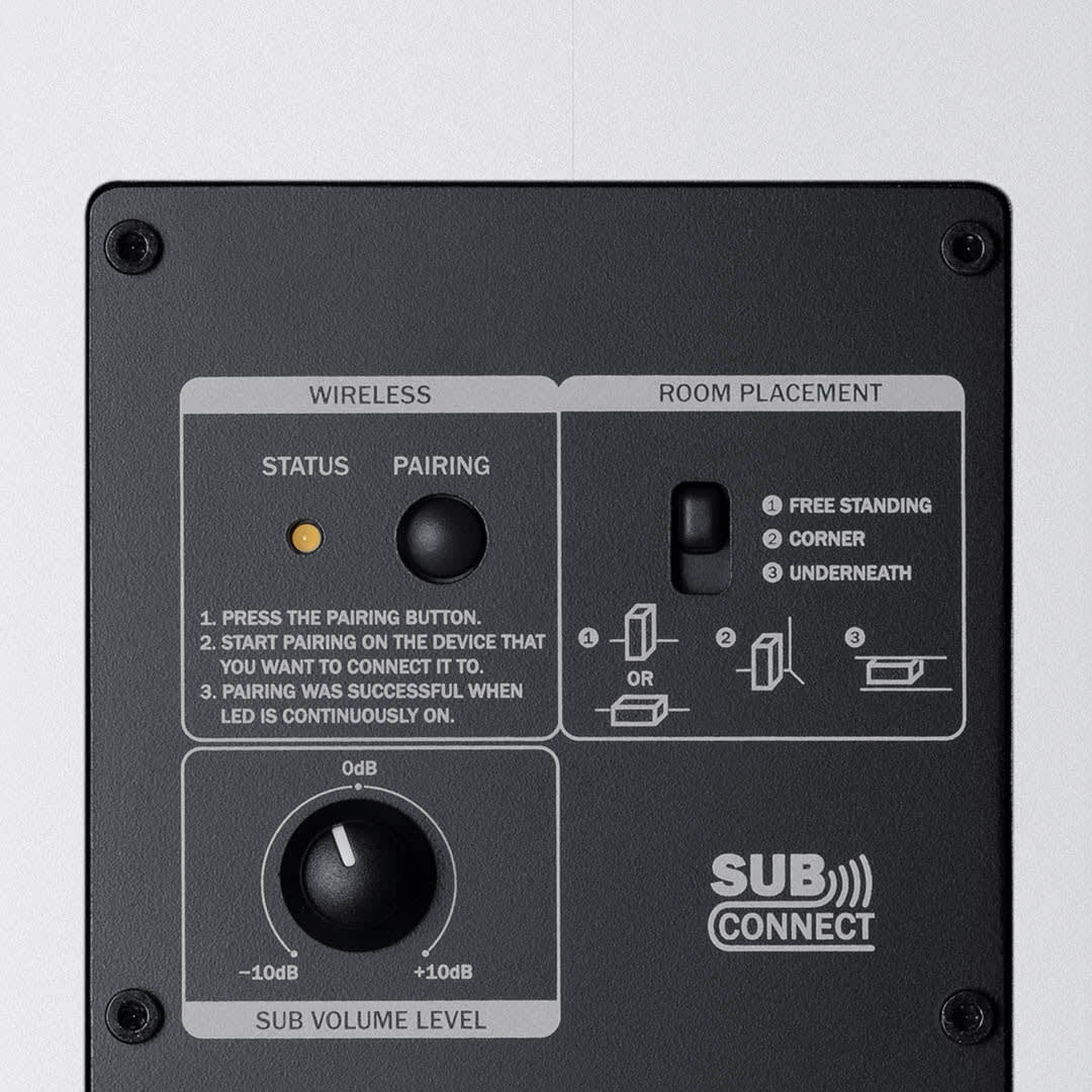 CINEBAR 11 Surround for Dolby Atmos 4.1 Set Your gateway to 3D sound