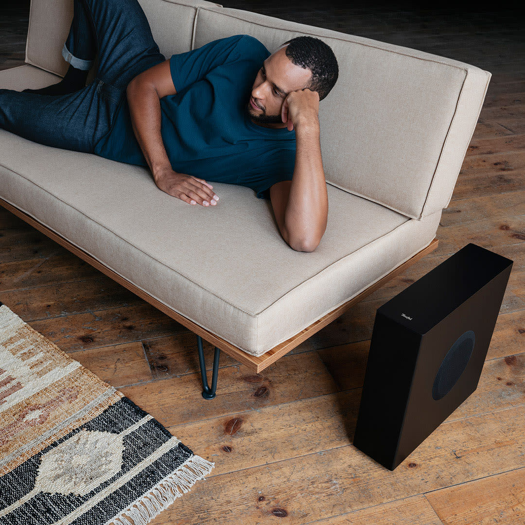 CINEBAR 11 Surround for Dolby Atmos 4.1 Set Your gateway to 3D sound