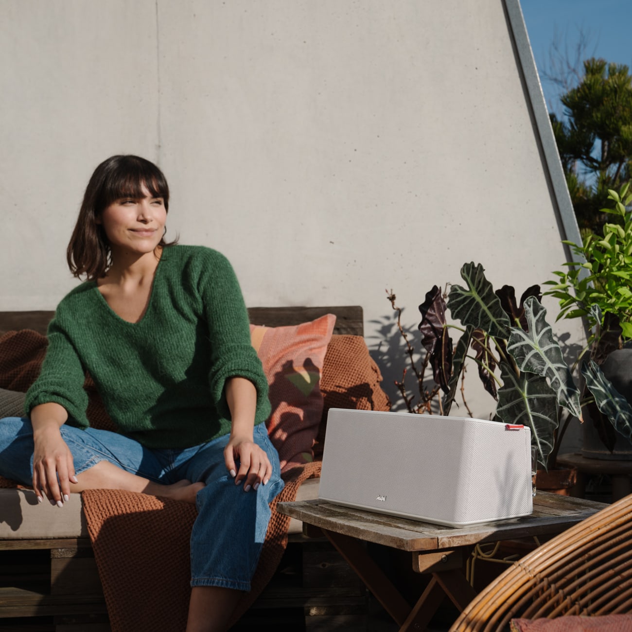 MOTIV® HOME The portable premium streaming system