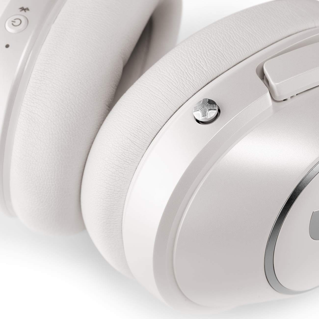 REAL BLUE Good sound is REAL