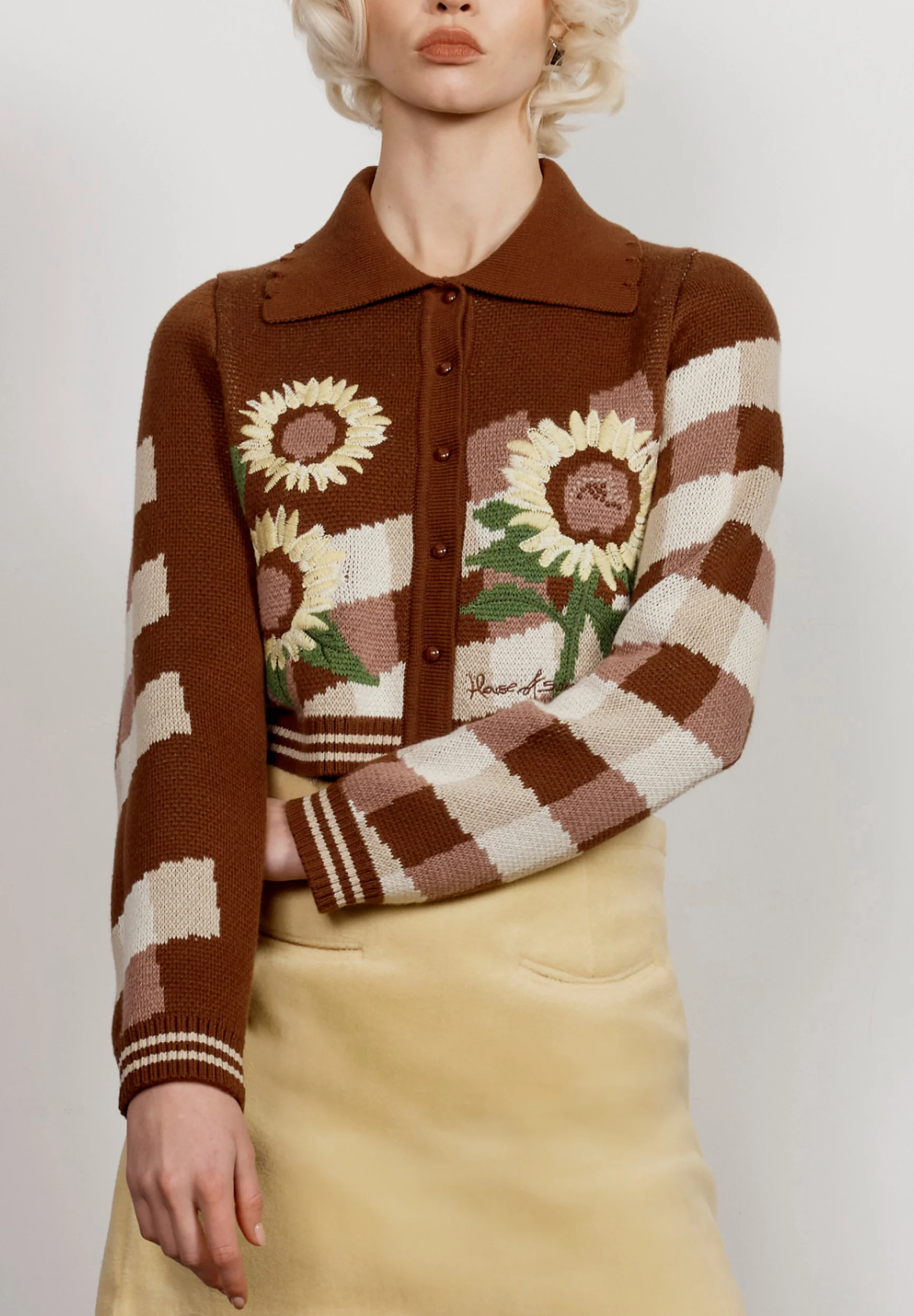 THE SUNFLOWER TRIPPER