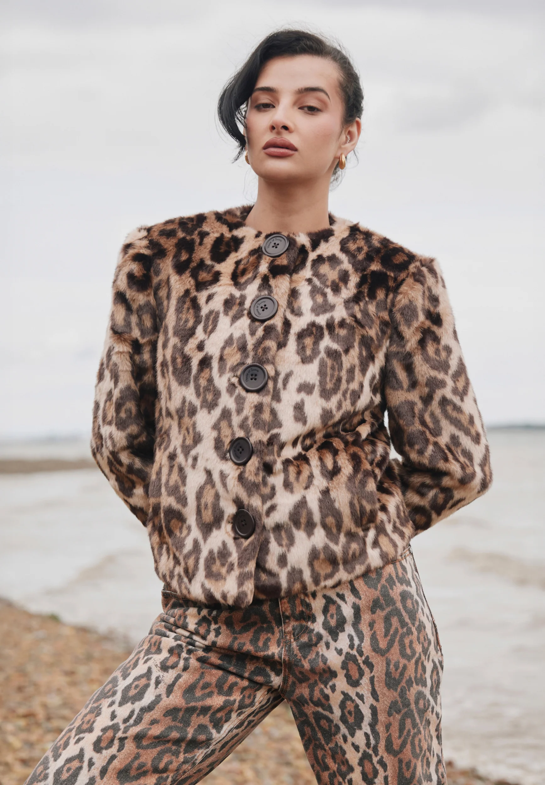COLLARLESS LEOPARD JACKET