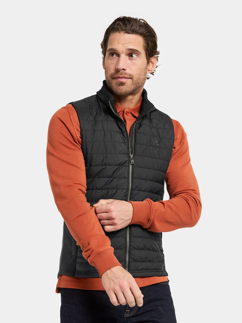 Ubbe Vest