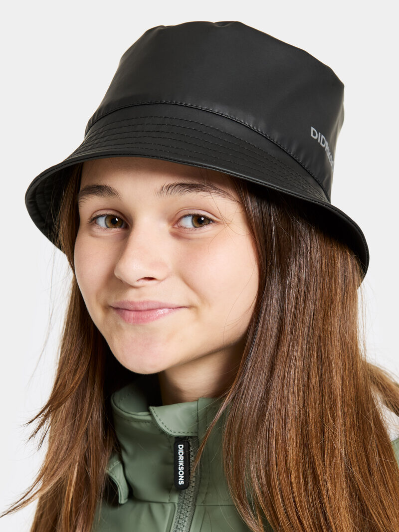 Giga Kids hat
