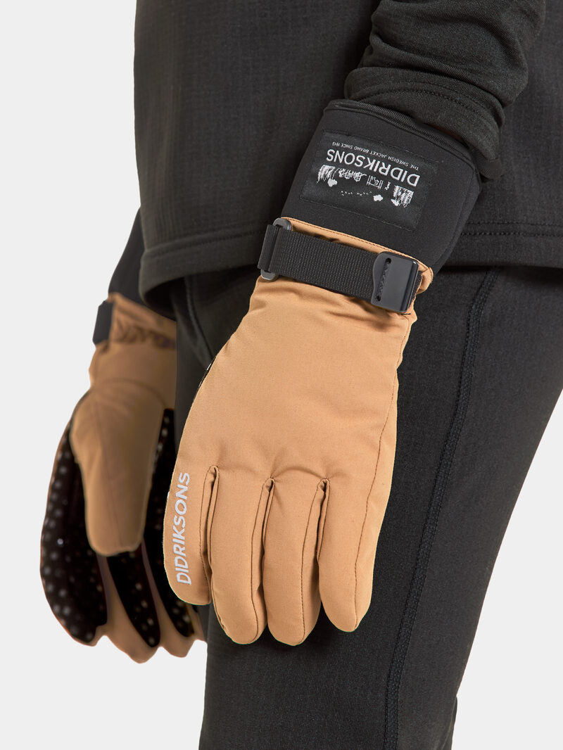 Lovas Five Finger Glove