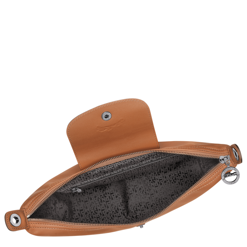 Le Pliage Xtra M Hobo bag Cashew - Leather