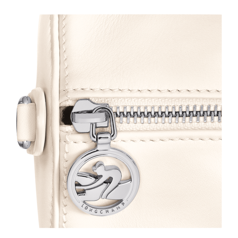 Daylong M Handbag Ecru - Leather