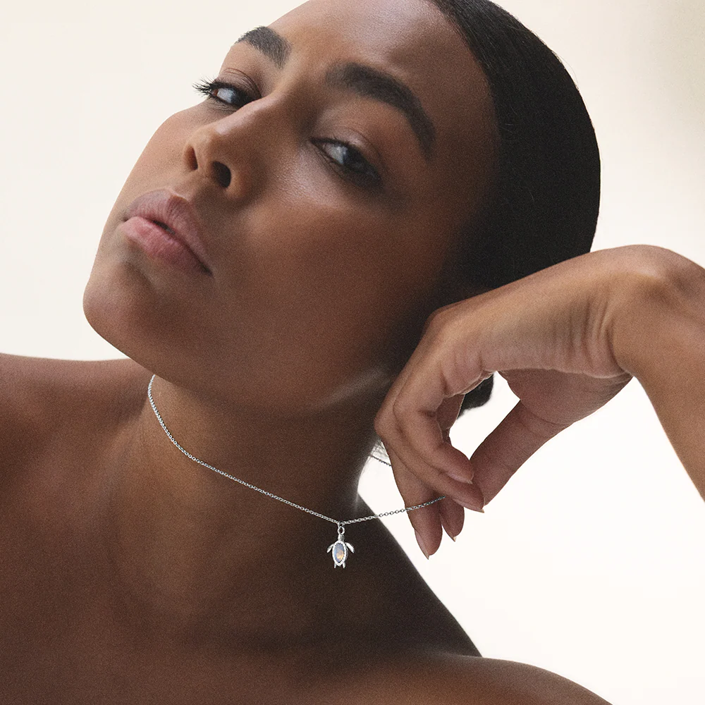 Turtle Mono Necklace White Breeze Silver