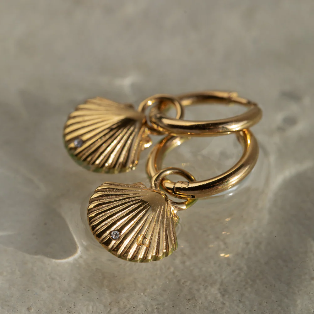 Scallop Earring Gold