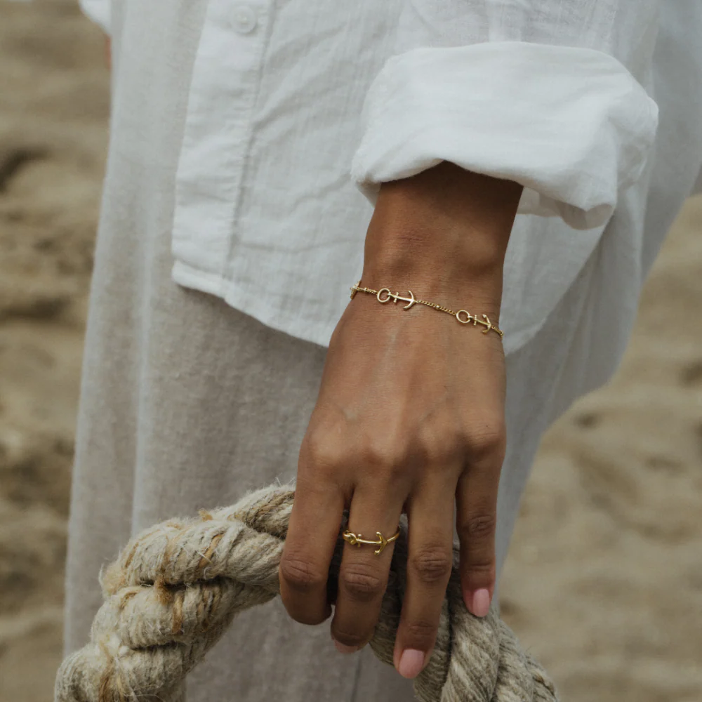 The Anchor II bracelet gold