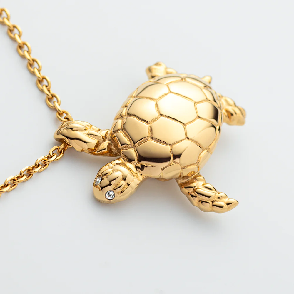 Turtle Big Necklace Gold