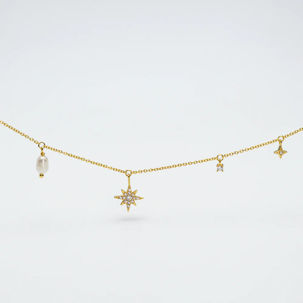 Windrose Celestial Necklace Gold
