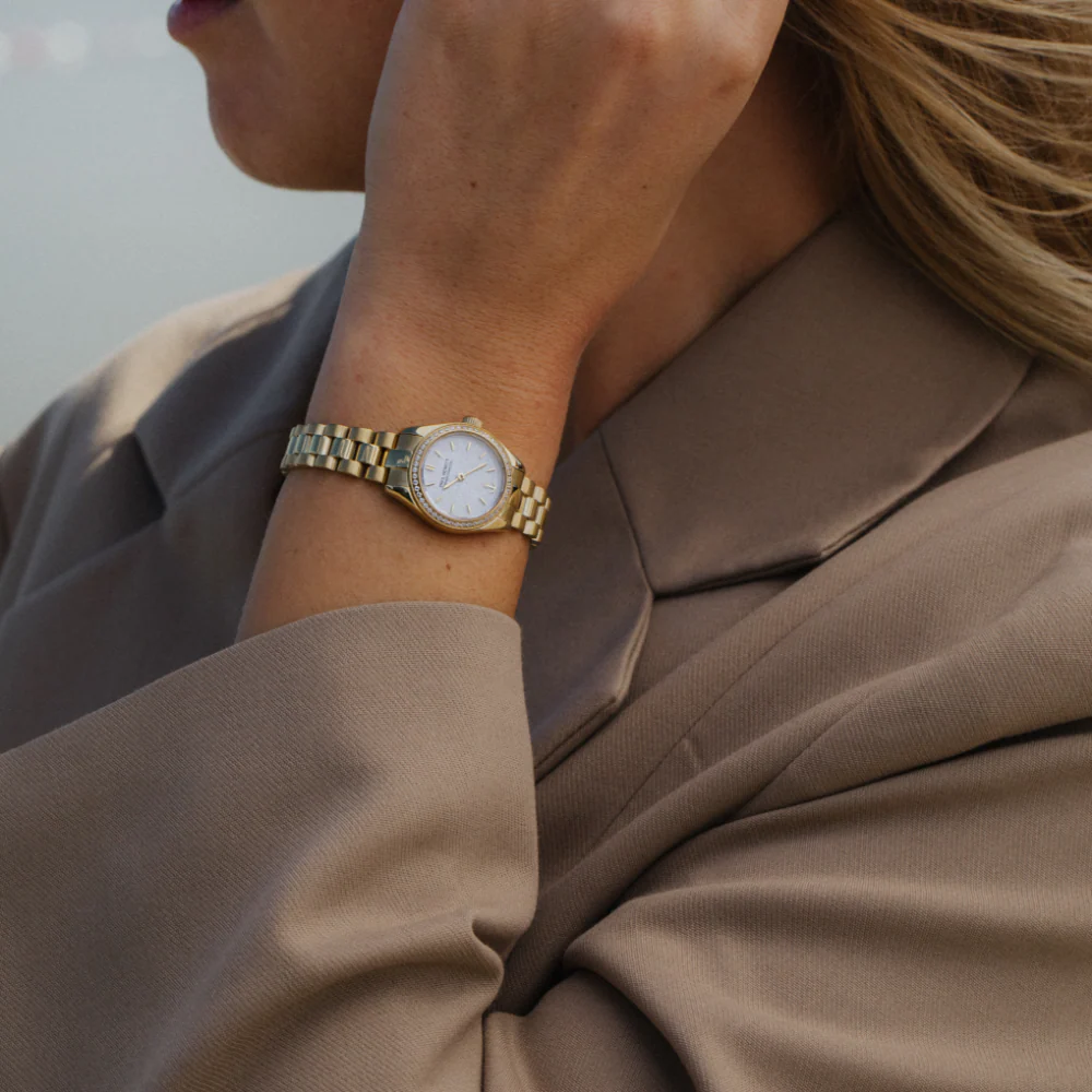 Petit Soleil Round Watch Gold White Crystal