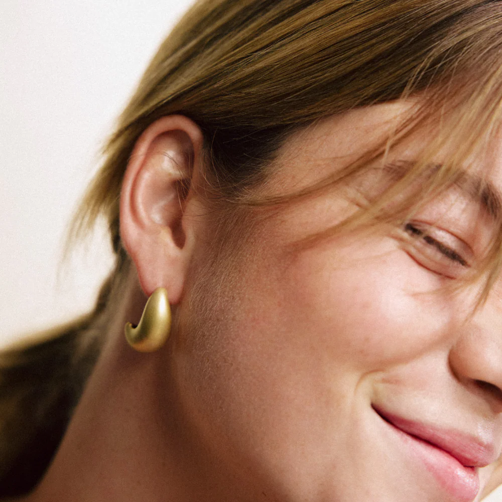 Waves Motion Earring Gold