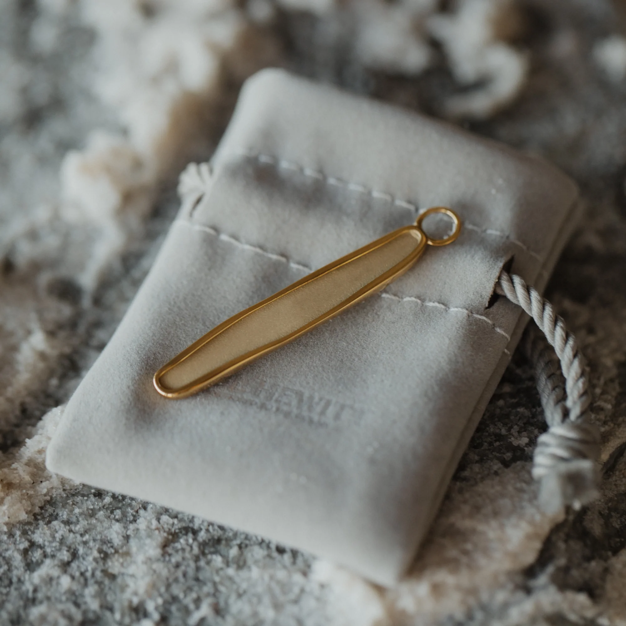 Engravable Plate Charm Gold