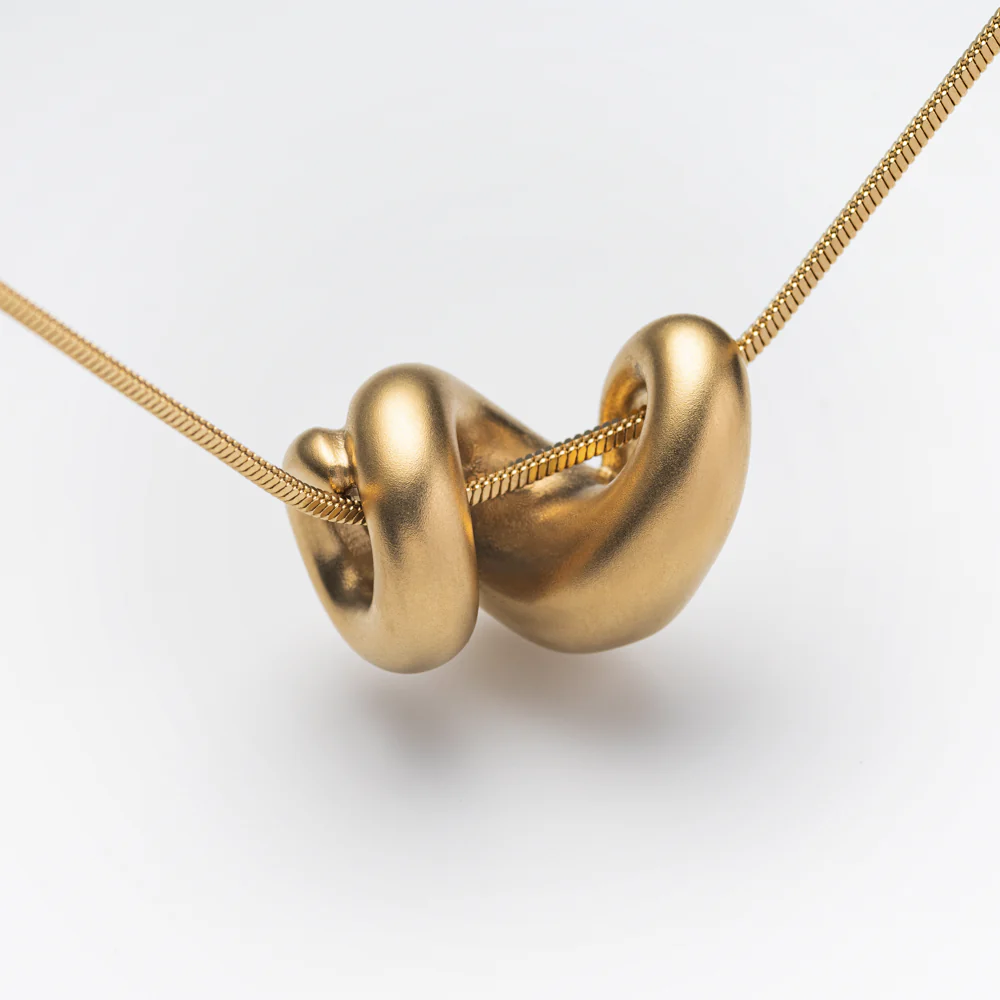 Waves Motion Necklace Gold