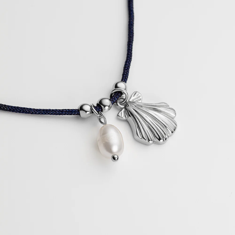 Scallop Blue Nylon Necklace Silver