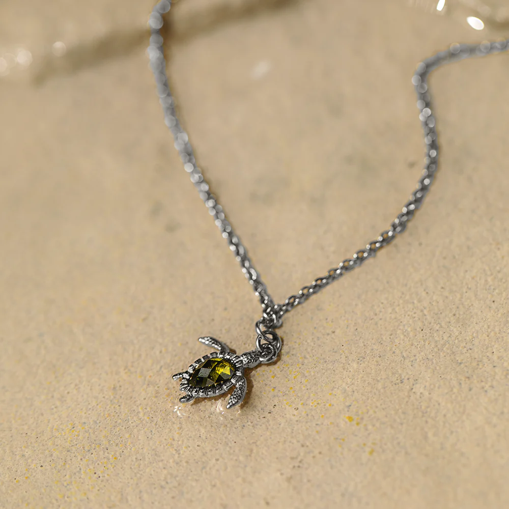 Turtle Mono Necklace Silver
